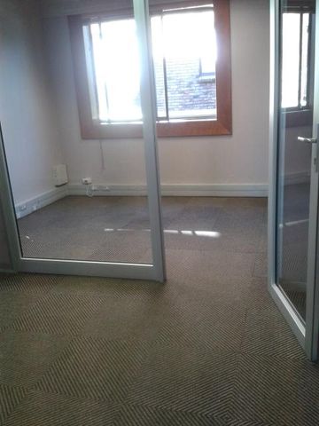 114m² Office To Let in Bellville Central