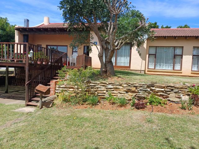 Perfectly Priced Home in Jeffreys bay
