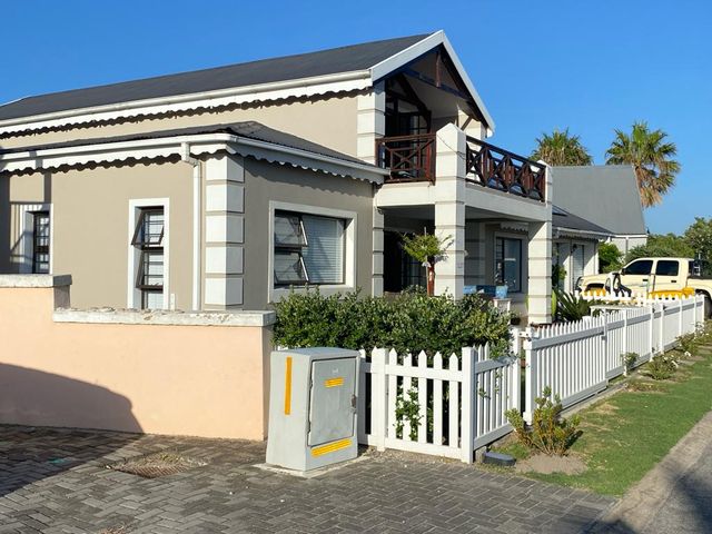 4 Bedroom Family Home in Marina Martinique