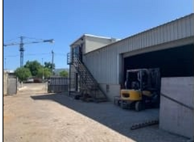 537m² Warehouse For Sale in Dal Josafat