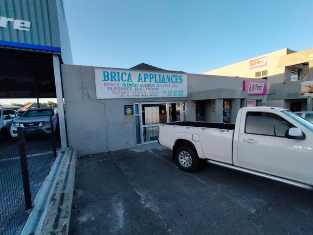 80m² Showroom To Let in Bellville Central