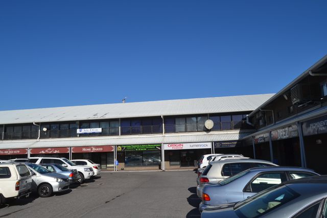 Offices for sale in Strand Gants Plaza