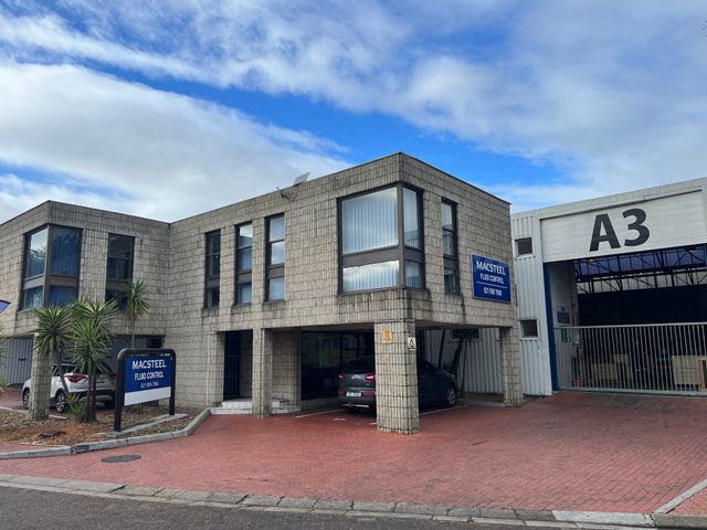 759m² Warehouse To Let in Bellville South