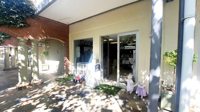 89m² Retail To Let in Rosenpark
