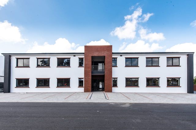 81m2 Office space To Let