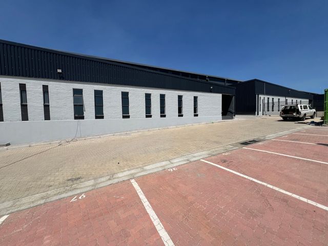 1,569m² Warehouse To Let in Atlantic Hills
