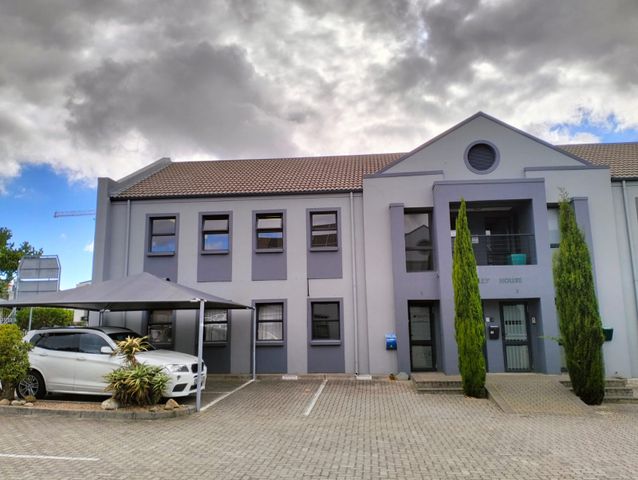 114m² Office To Let in Durbanville Central