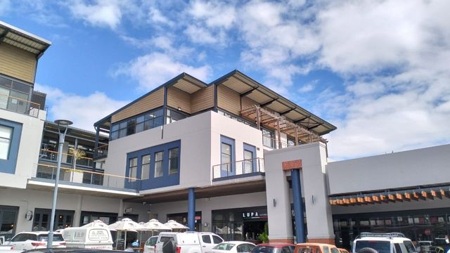 R220 per m2 office (168m2) Office Available in Village Square, Durbanville Central