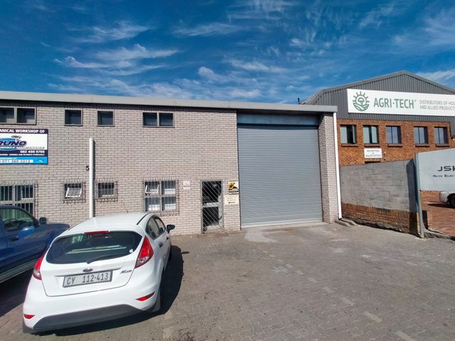213m² Factory To Let in Stikland Industrial