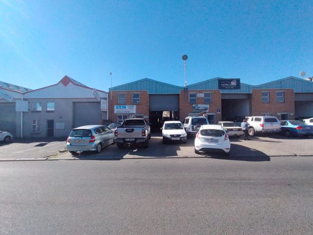 310 Square meter Warehouse available for rent in Brackenfell industrial
