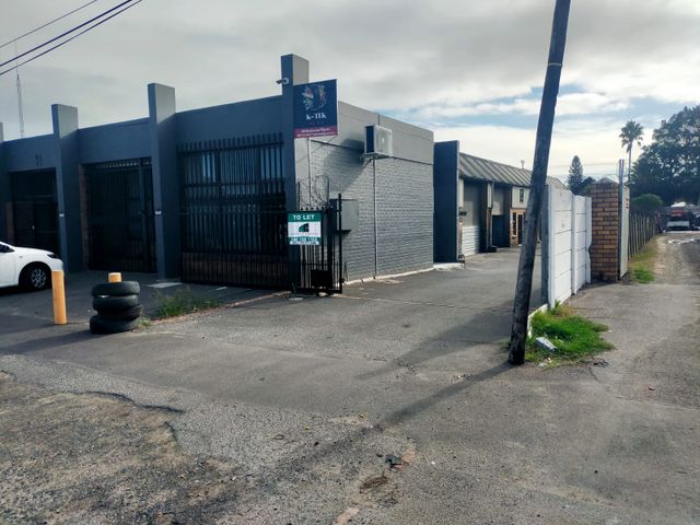 228 Square meter factory To Let in Brackenfell industrial.