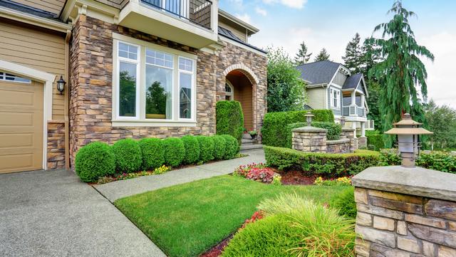 IMPROVE YOUR CURB APPEAL