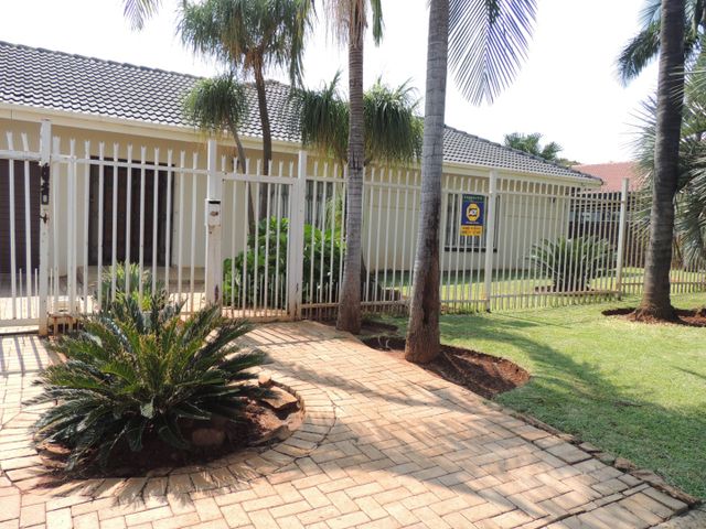 SPECTACULAR 4 BEDROOM FAMILY HOME FOR SALE IN THERESAPARK!!!