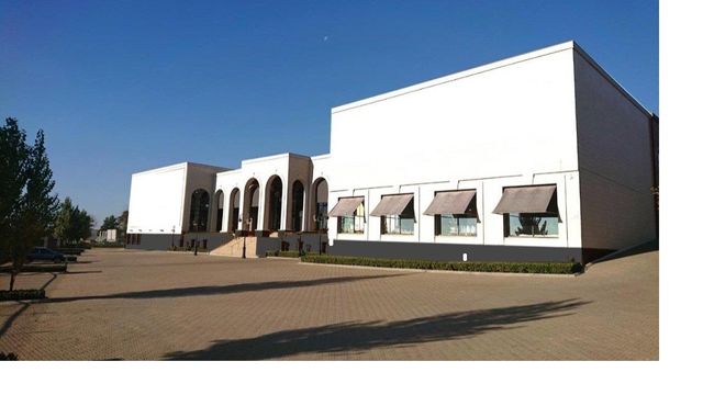 7,800m² Warehouse To Let in Strijdompark