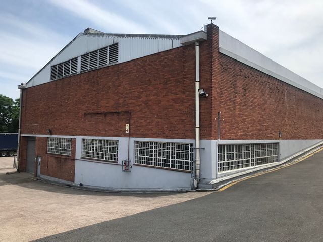 1,108 m² industrial to let in Westmead