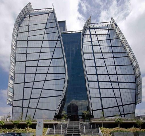 1,731m² Office To Let in Sandton Central