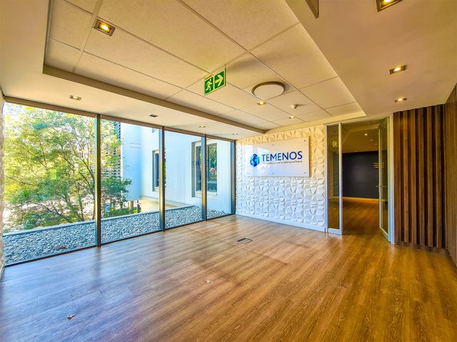 456m² Office To Let in Fourways