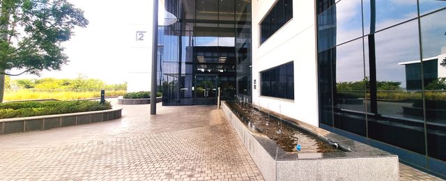 464m² Office To Let in Waterfall