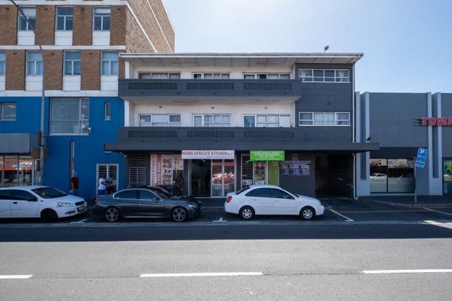 429m² Business For Sale in Townsend Estate