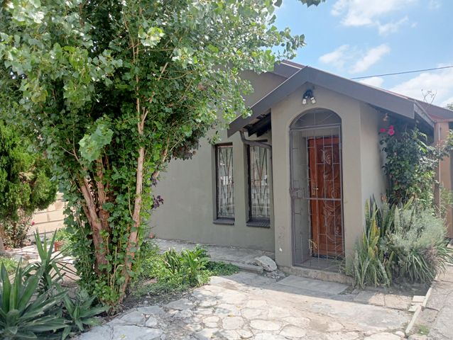 2 Bedroom Freehold To Let in Boitekong