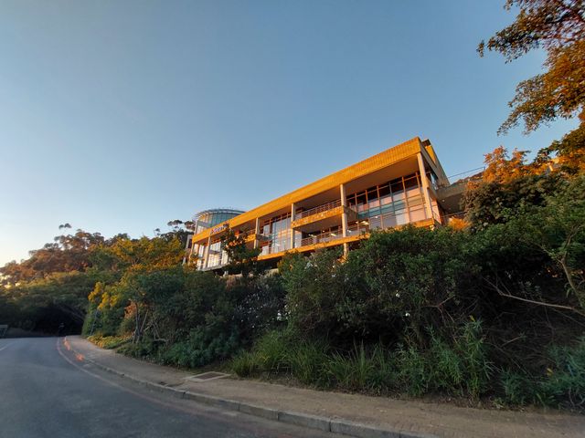 Spacious open plan 884m2 office space available for lease in Plattekloof - Tygerberg Office Park