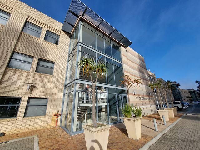 Prime 430m2 ground floor office space available for lease in Plattekloof - Tygerberg Office Park