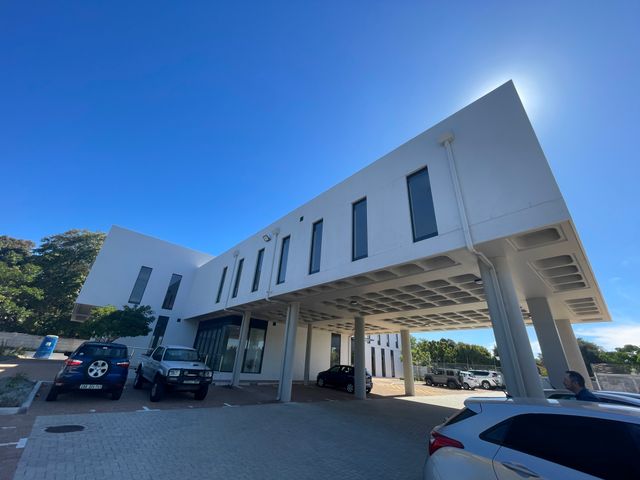 123m² Office To Let in Durbanville Central