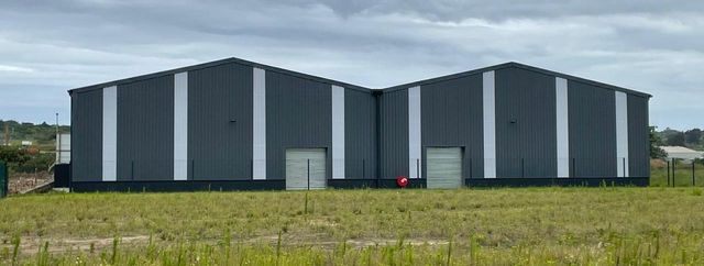 1,440m² Warehouse To Let in Shakas Head