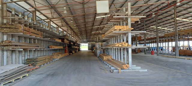 Prime 4000m Warehouse with Huge Yard