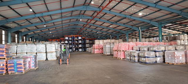 7,700m² Warehouse To Let in Willowton Industrial