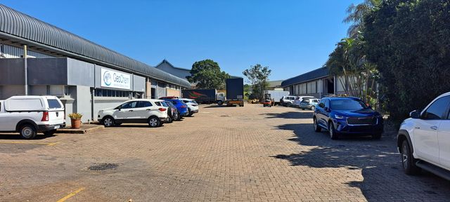 Fully Tenanted Industrial Complex For sale