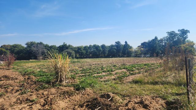8,565m² Vacant Land For Sale in Chartwell