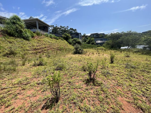 892m² Vacant Land For Sale in Simbithi Eco Estate