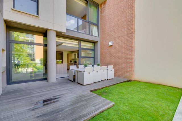 This magnificent 3 bedroom en-suite apartment is ready to move into!
