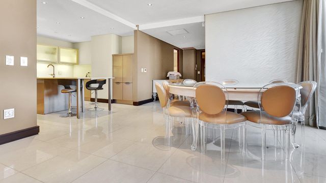 3 Bedroom Apartment For Sale in Melrose Arch