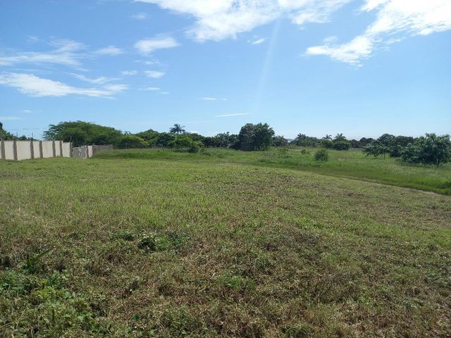 1,765m² Vacant Land For Sale in Zinkwazi Beach
