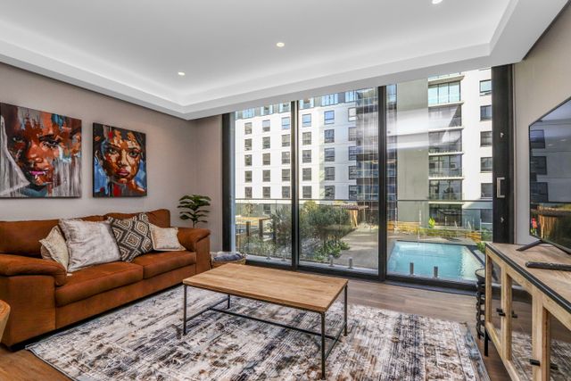 1 Bedroom Apartment For Sale in Melrose Arch