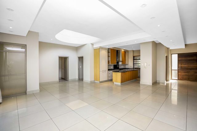 3 Bedroom Apartment To Let in Craighall