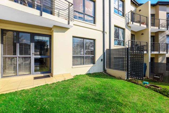 2 Bedroom Apartment For Sale in Wendywood
