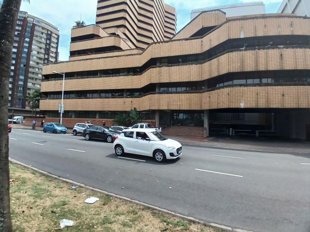 456m² Retail To Let in Durban Central