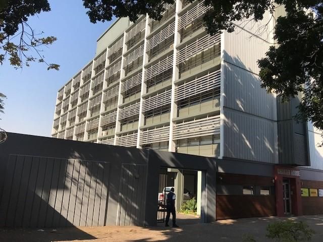 94m² Office To Let in Glenwood