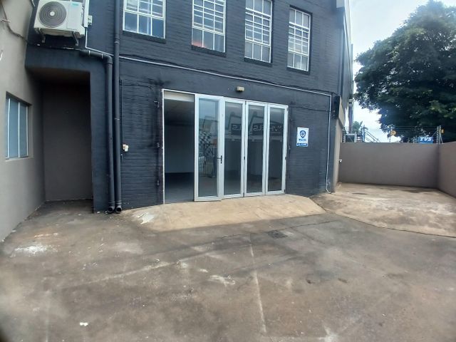285m² Warehouse To Let in Pinetown Central