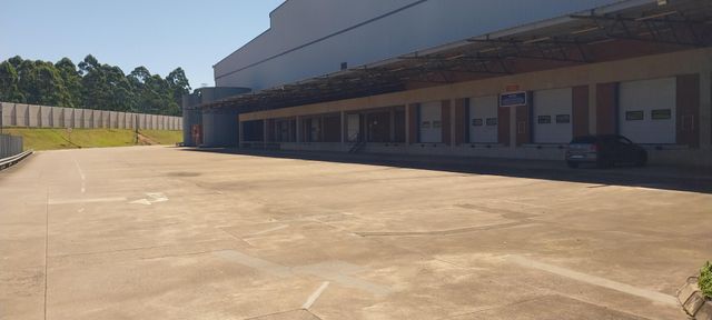 32,355m² Warehouse To Let in Cato Ridge