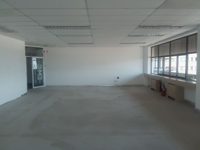 499m² Office To Let in Durban Central