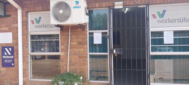 76m² Office To Let in Pietermaritzburg Central