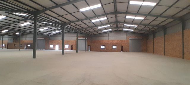 3,600m² Warehouse To Let in Shakas Head