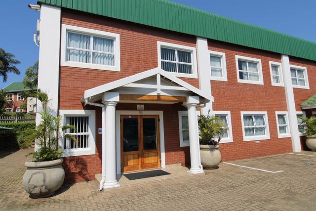 190m² Office To Let in Mount Edgecombe
