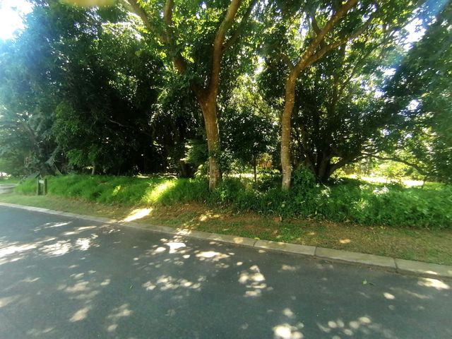 1,040m² Vacant Land For Sale in Simbithi Eco Estate