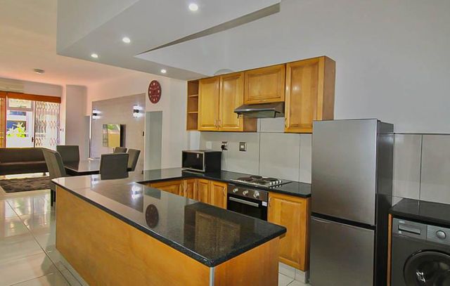 3 Bedroom Apartment To Let in Umhlanga Ridge