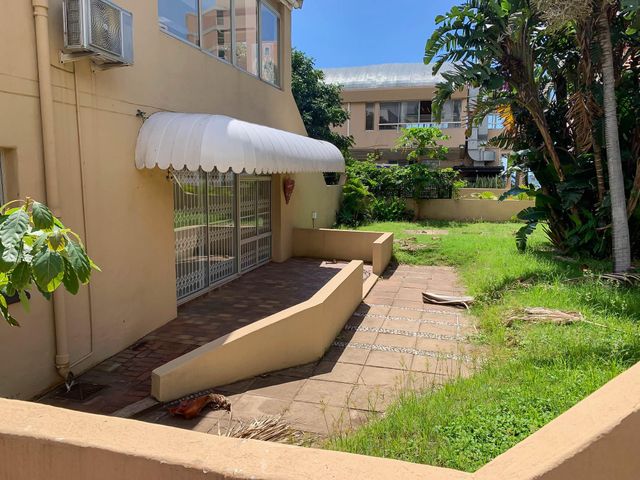 2 Bedroom Simplex To Let in Umhlanga Central
